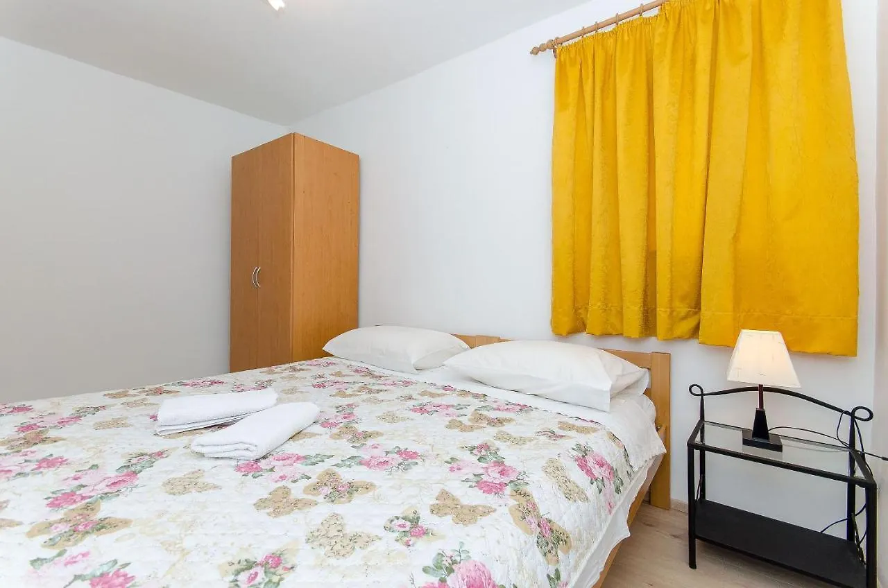 Apartment Ane Сплит